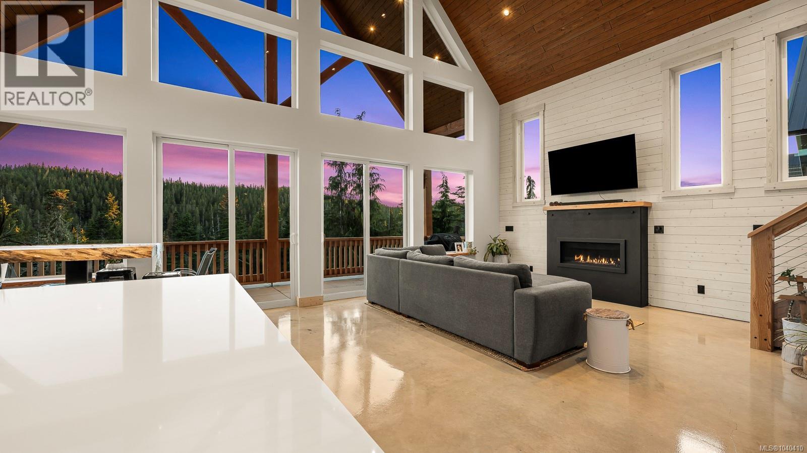455 Arrowsmith Ridge Property Photo 40