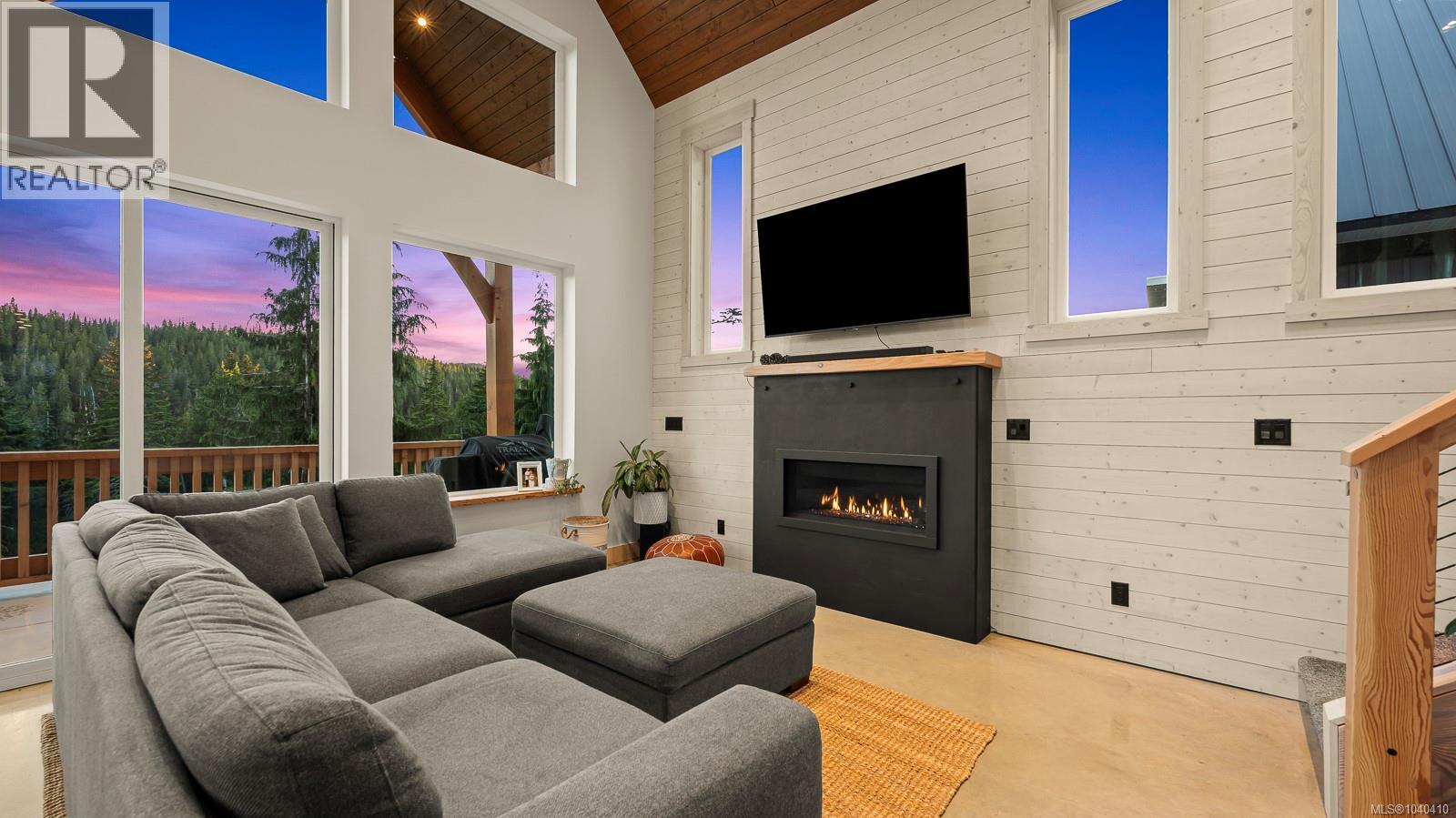455 Arrowsmith Ridge Property Photo 43