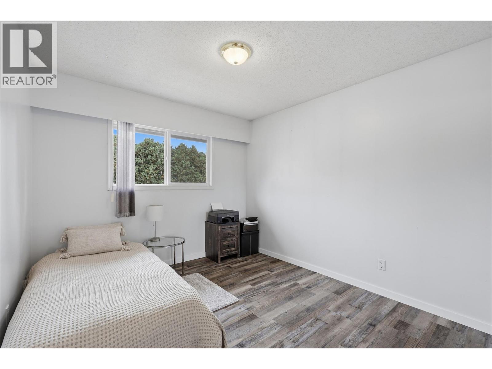 851 Sumac Place Property Photo 15