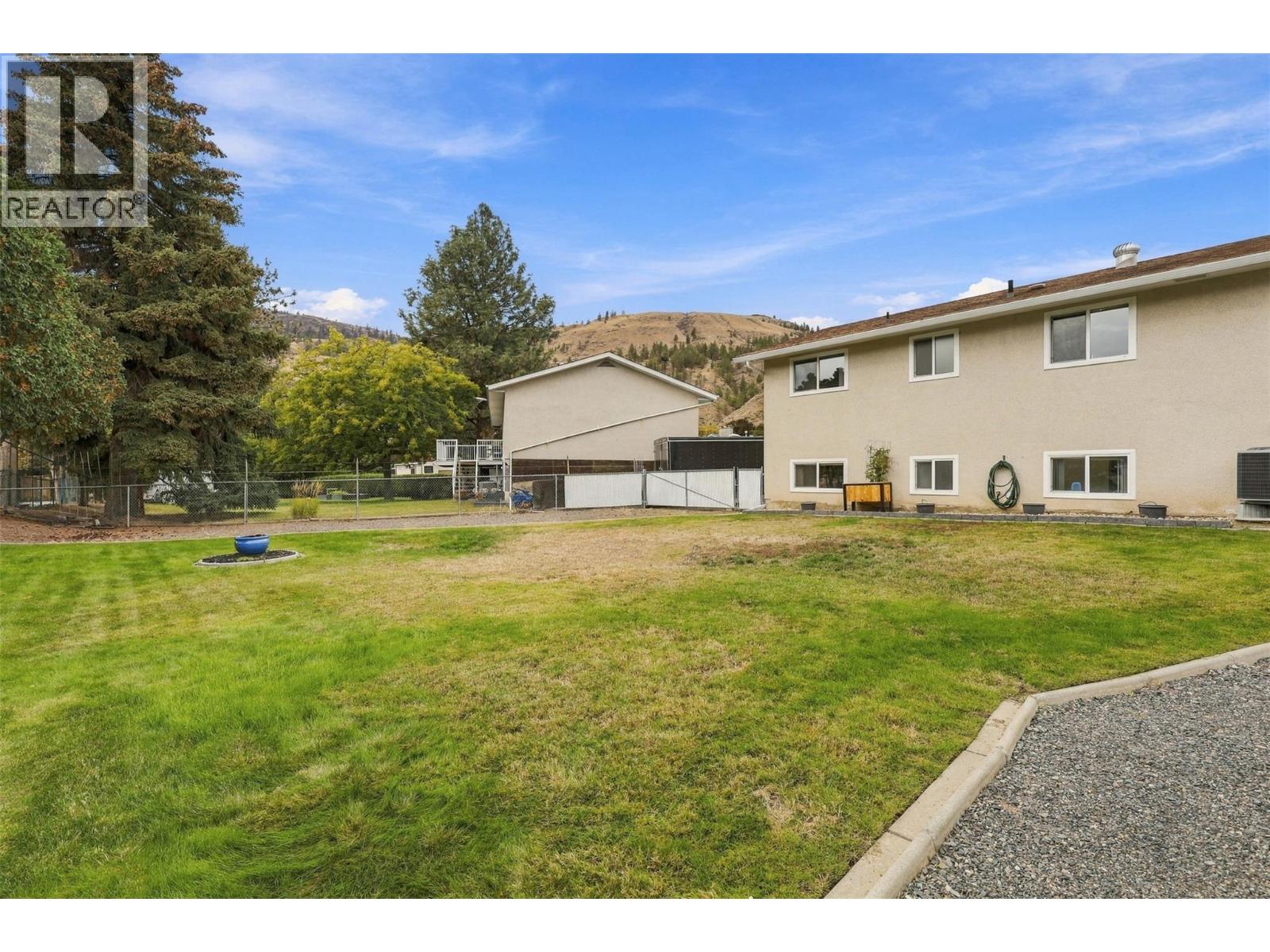 851 Sumac Place Property Photo 31