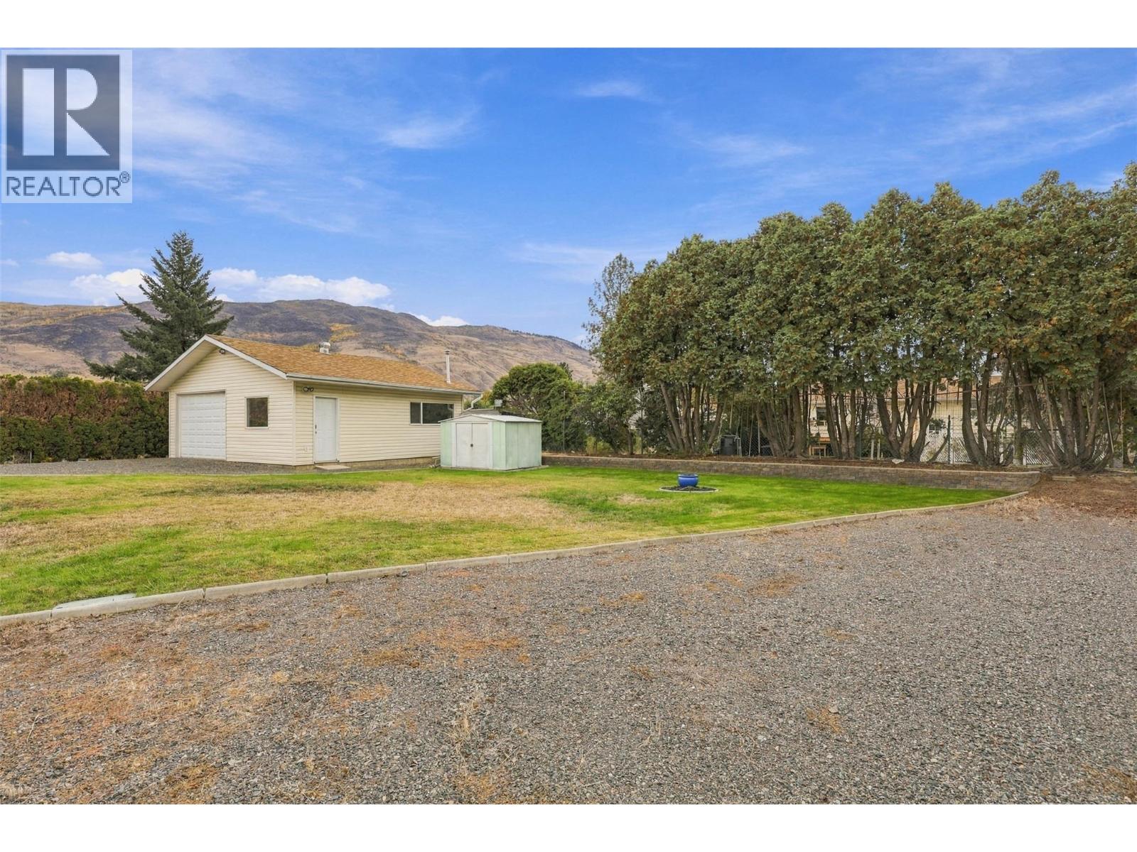 851 Sumac Place Property Photo 33