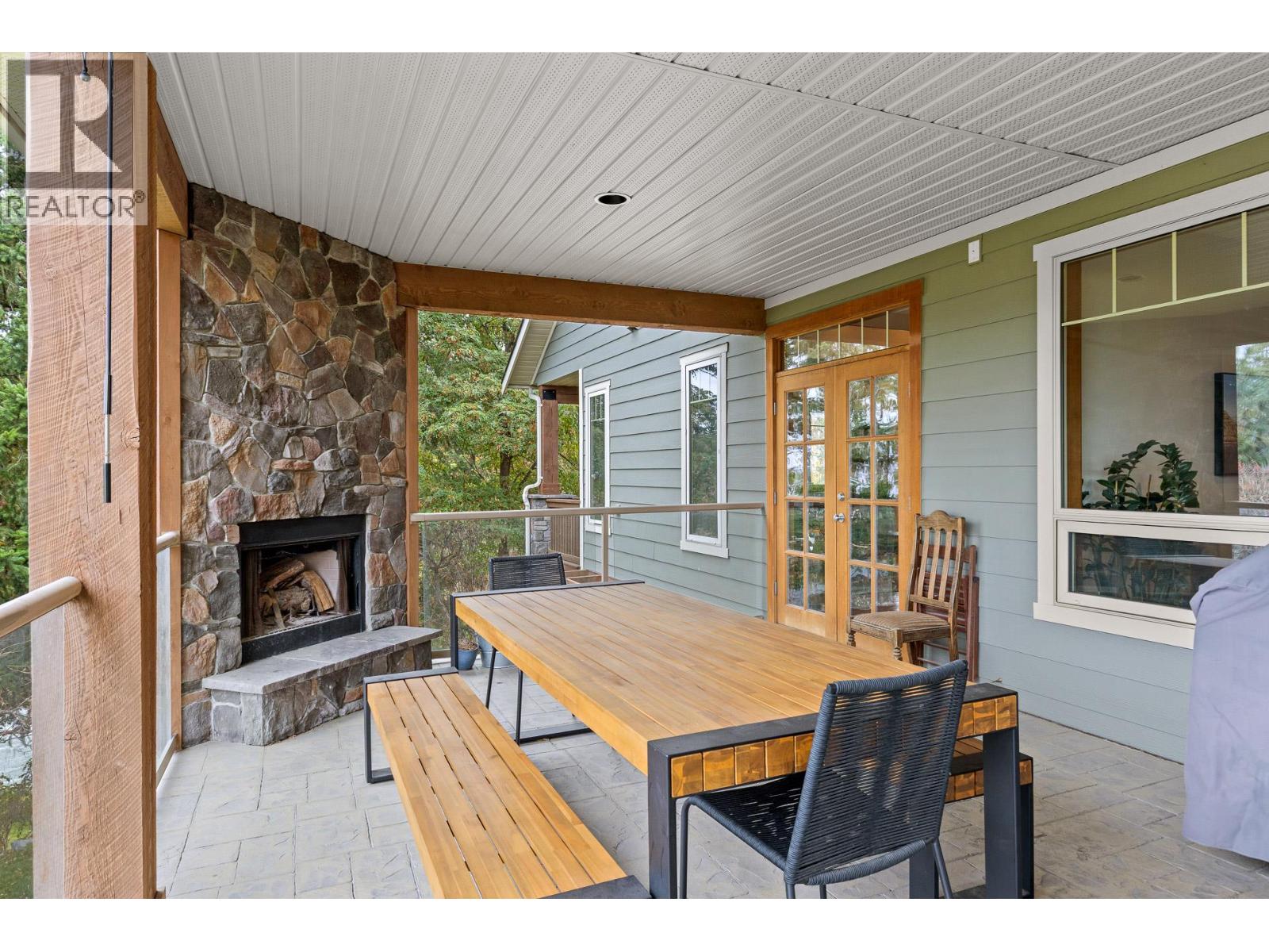 478 Okaview Road Property Photo 23