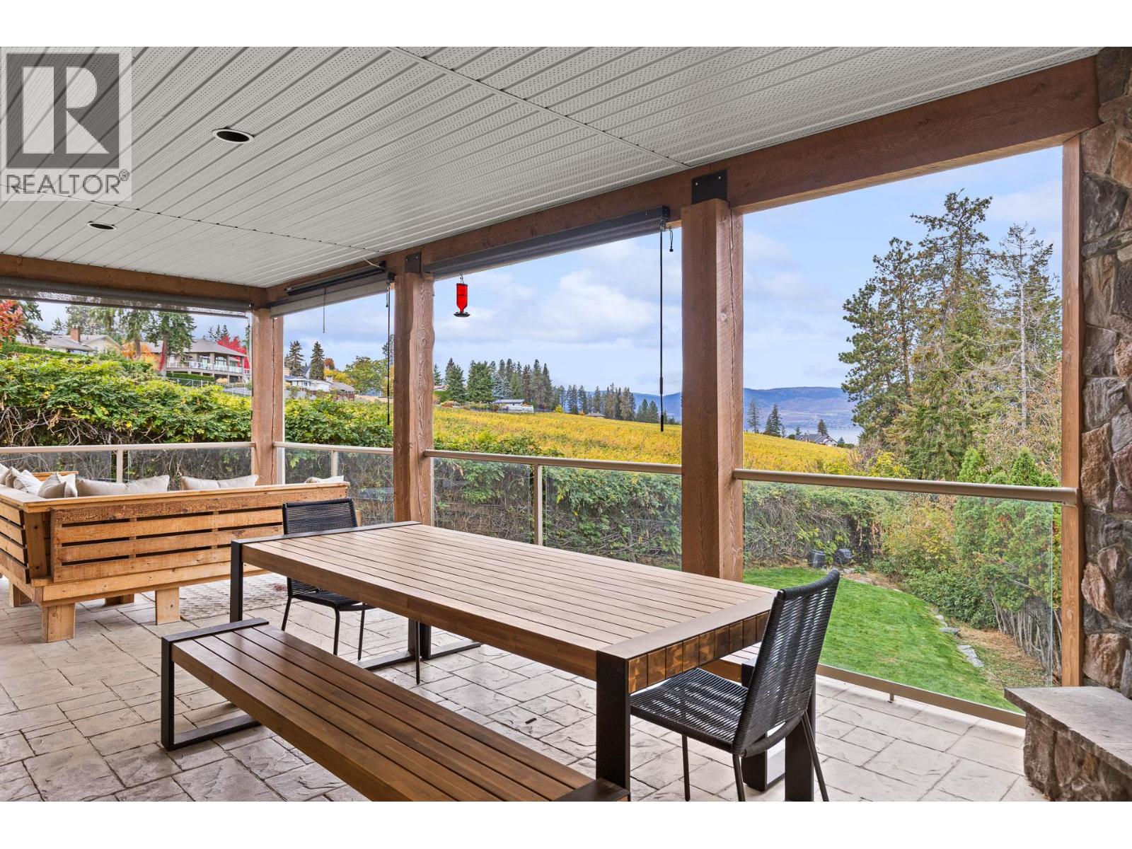 478 Okaview Road Property Photo 24