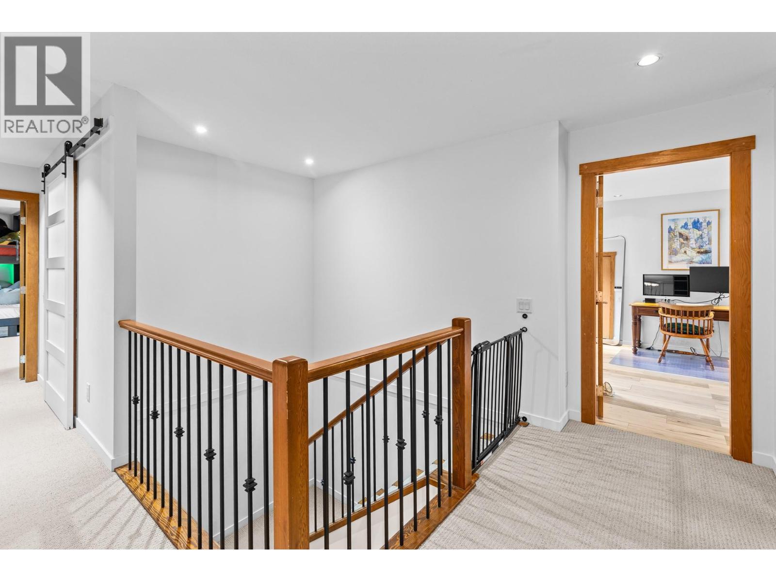 478 Okaview Road Property Photo 26