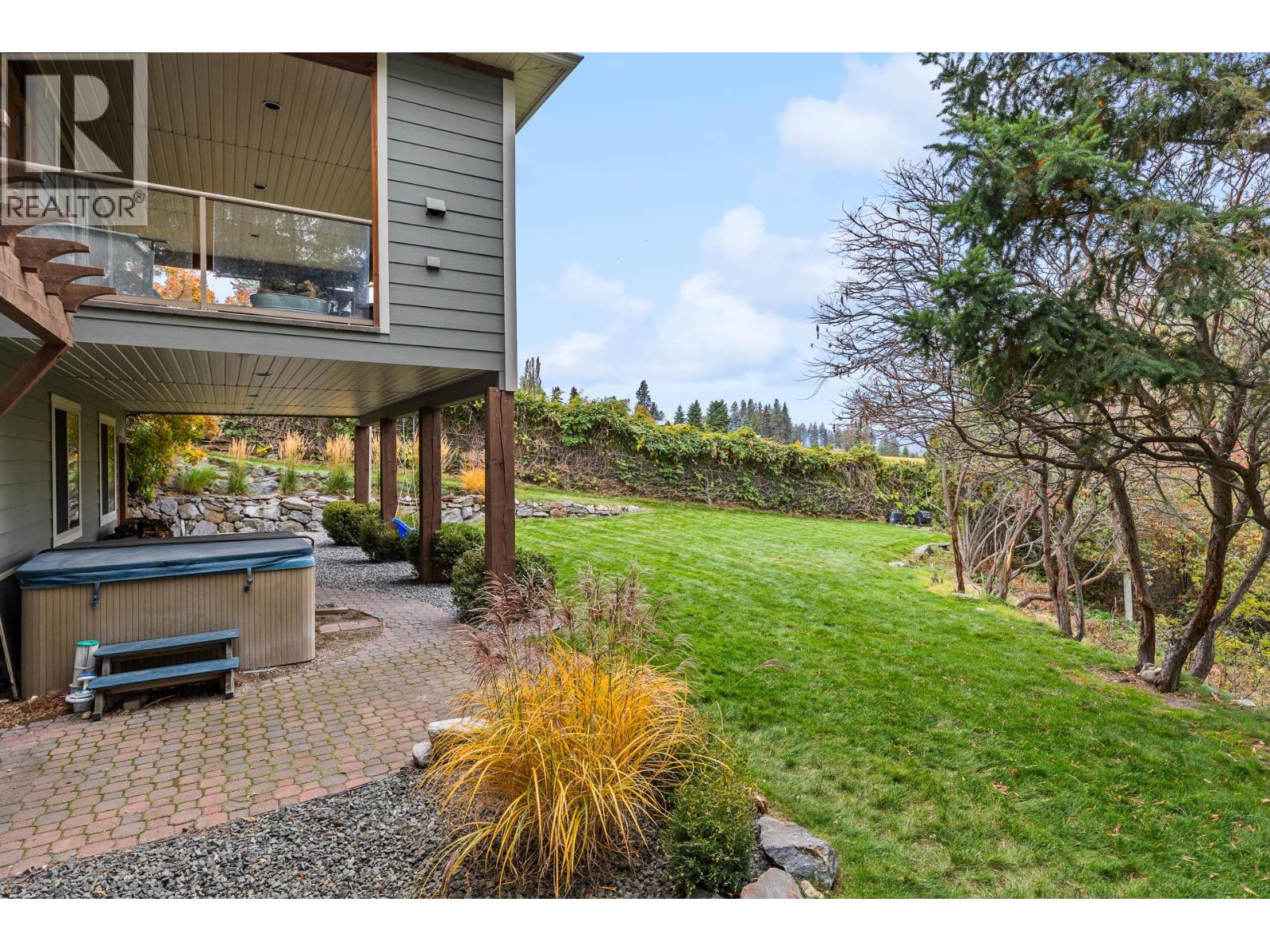 478 Okaview Road Property Photo 43