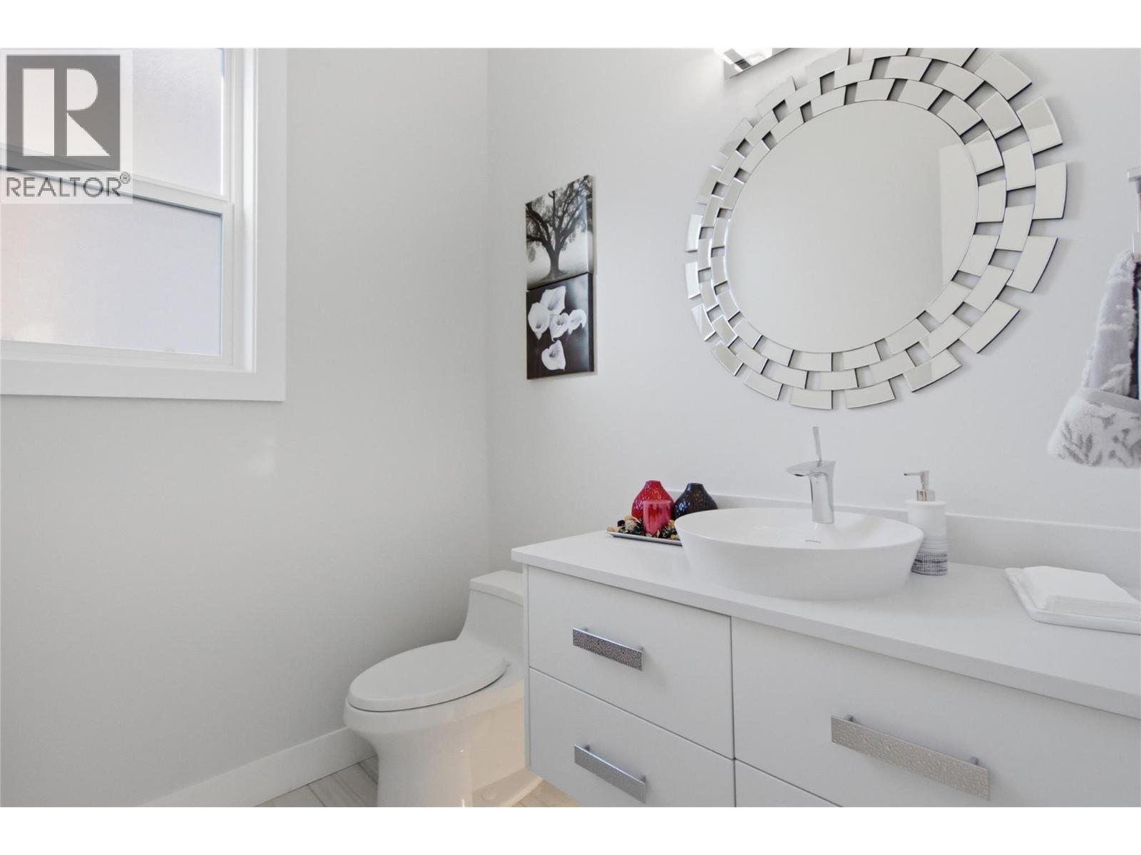 2166 Crosshill Drive Property Photo 7