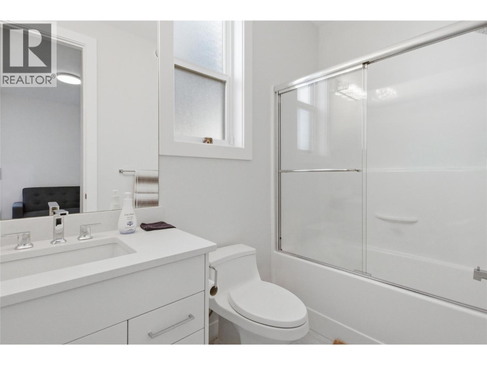 2166 Crosshill Drive Property Photo 73