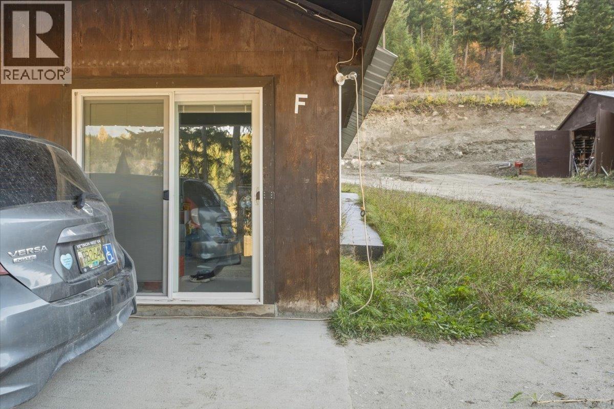 1880 Highway 6 Property Photo 14