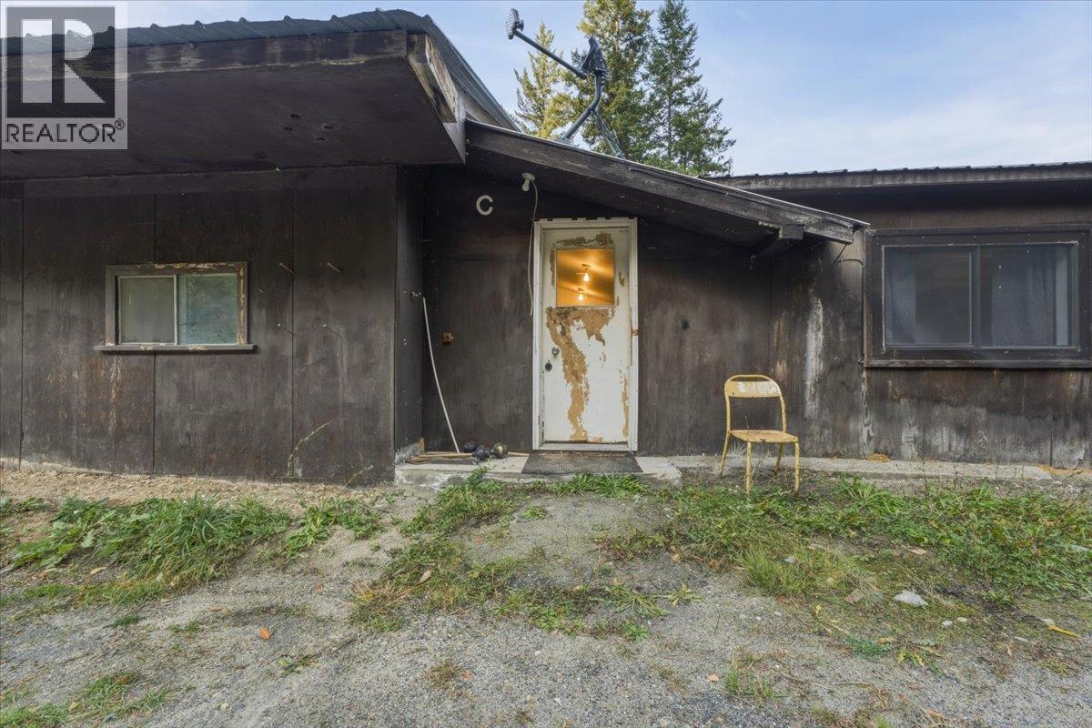 1880 Highway 6 Property Photo 49