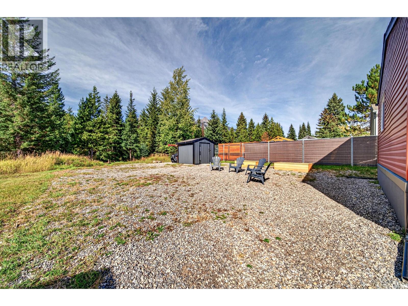 14 Delta Crescent Property Photo 26