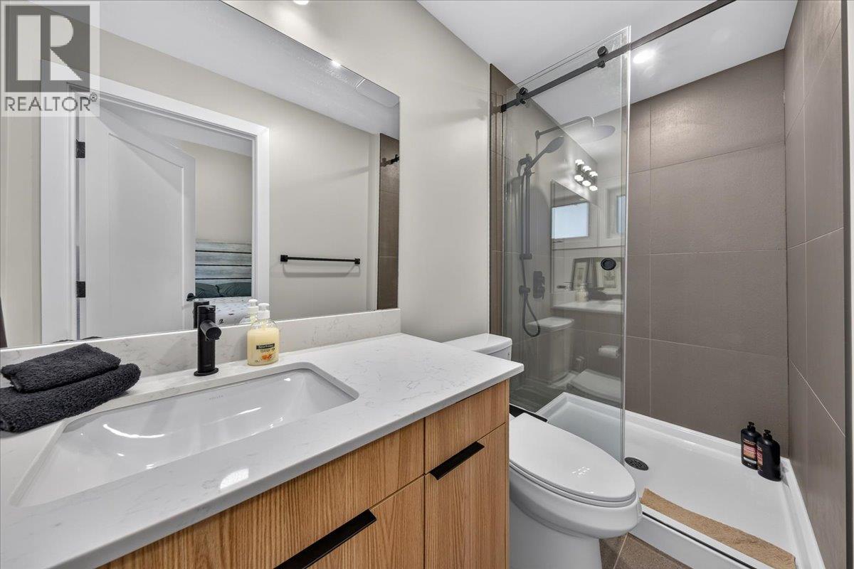 2116 Panorama Drive Unit# 102 Property Photo 13