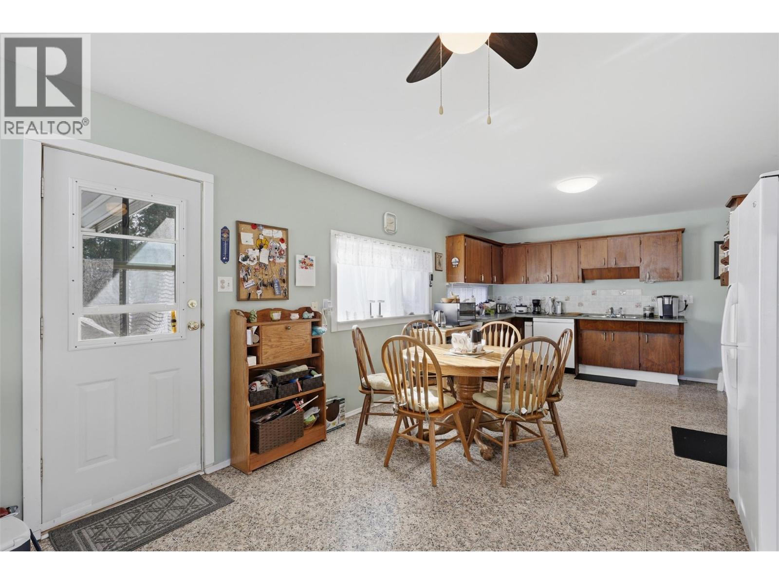2499 Fleetwood Avenue Property Photo 15