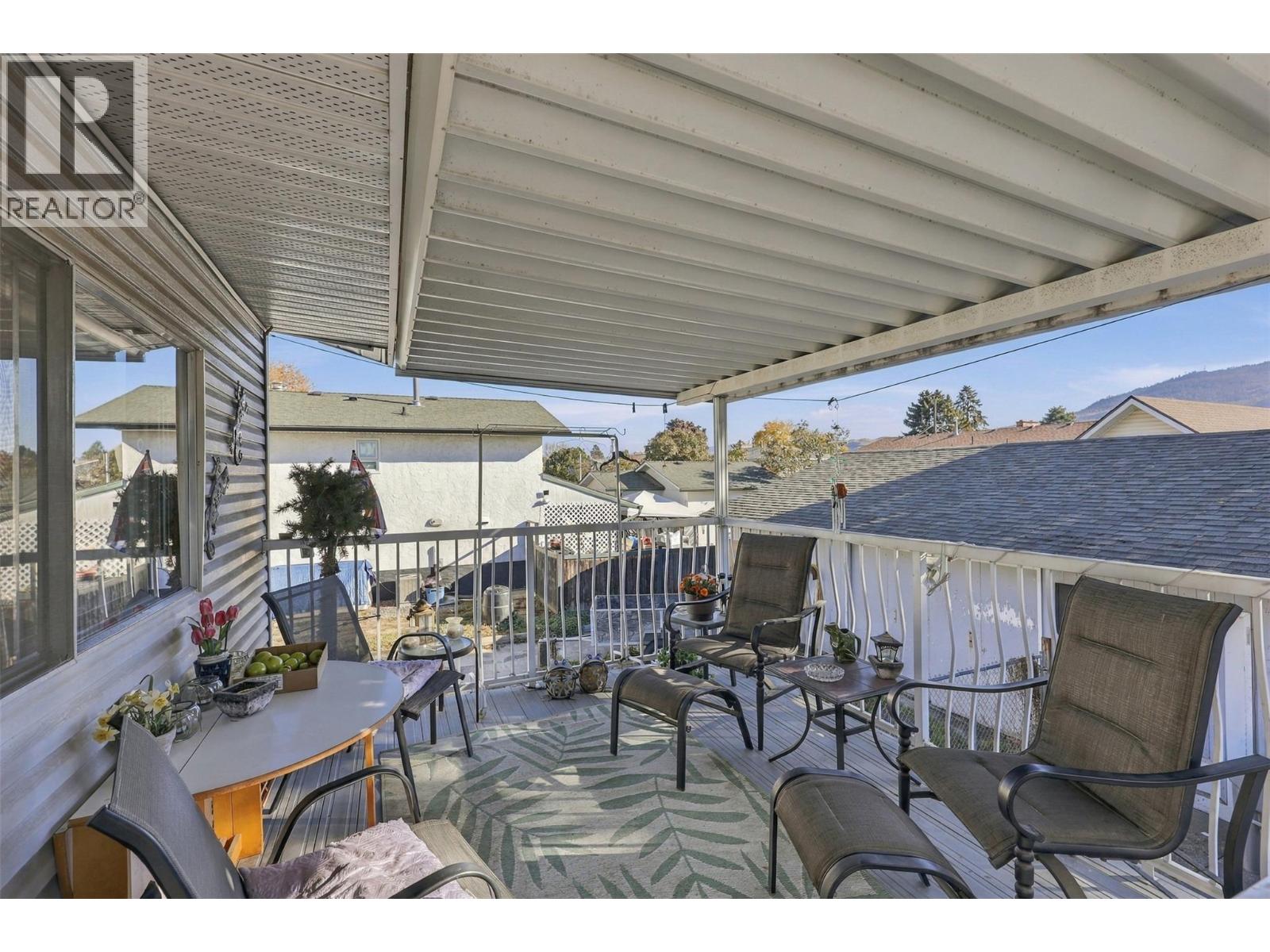 2499 Fleetwood Avenue Property Photo 19