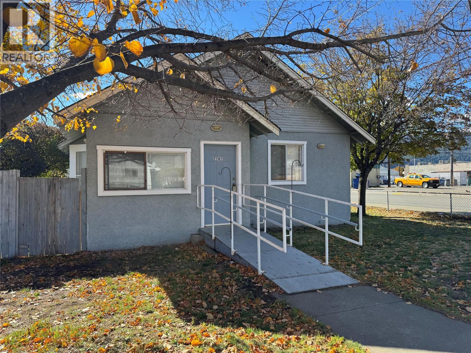 2202 Quilchena Avenue Property Photo 1