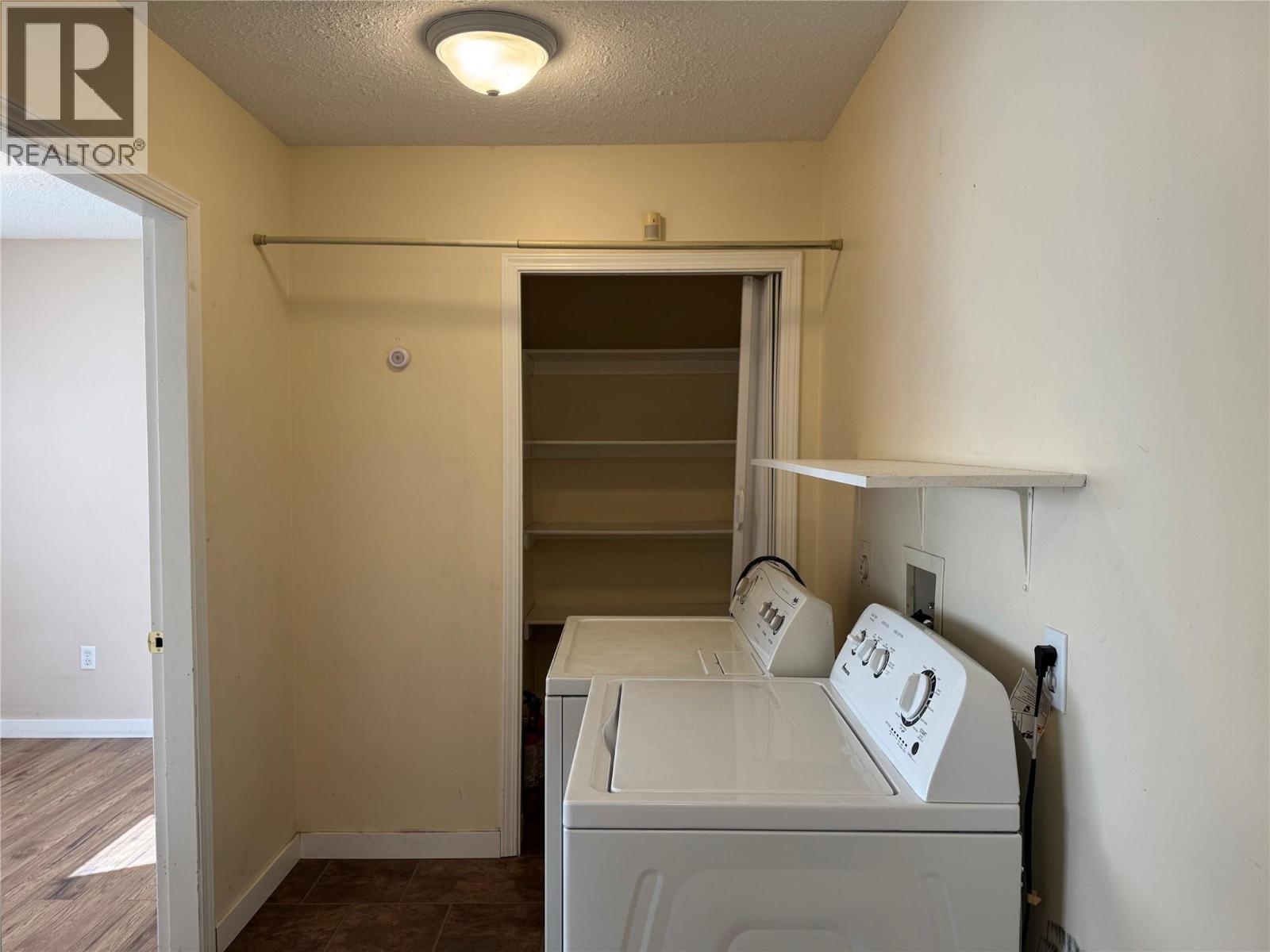 2202 Quilchena Avenue Property Photo 6