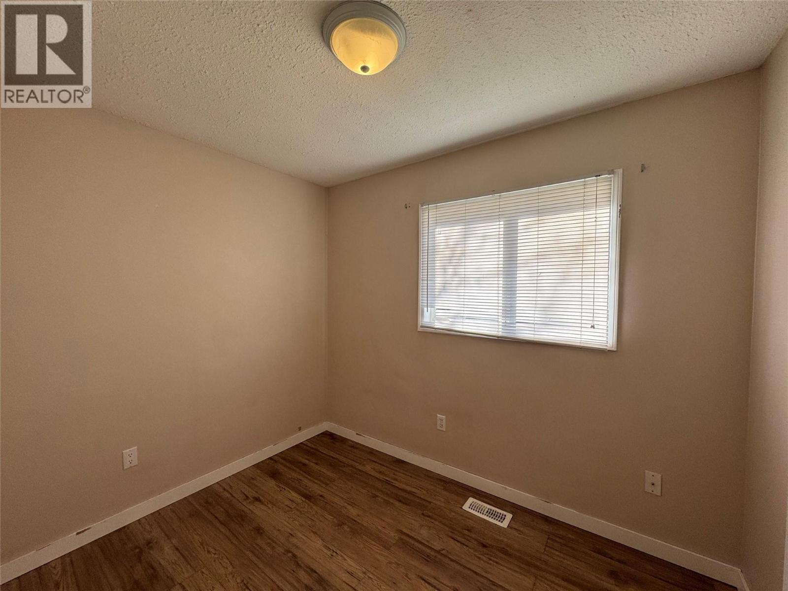 2202 Quilchena Avenue Property Photo 7