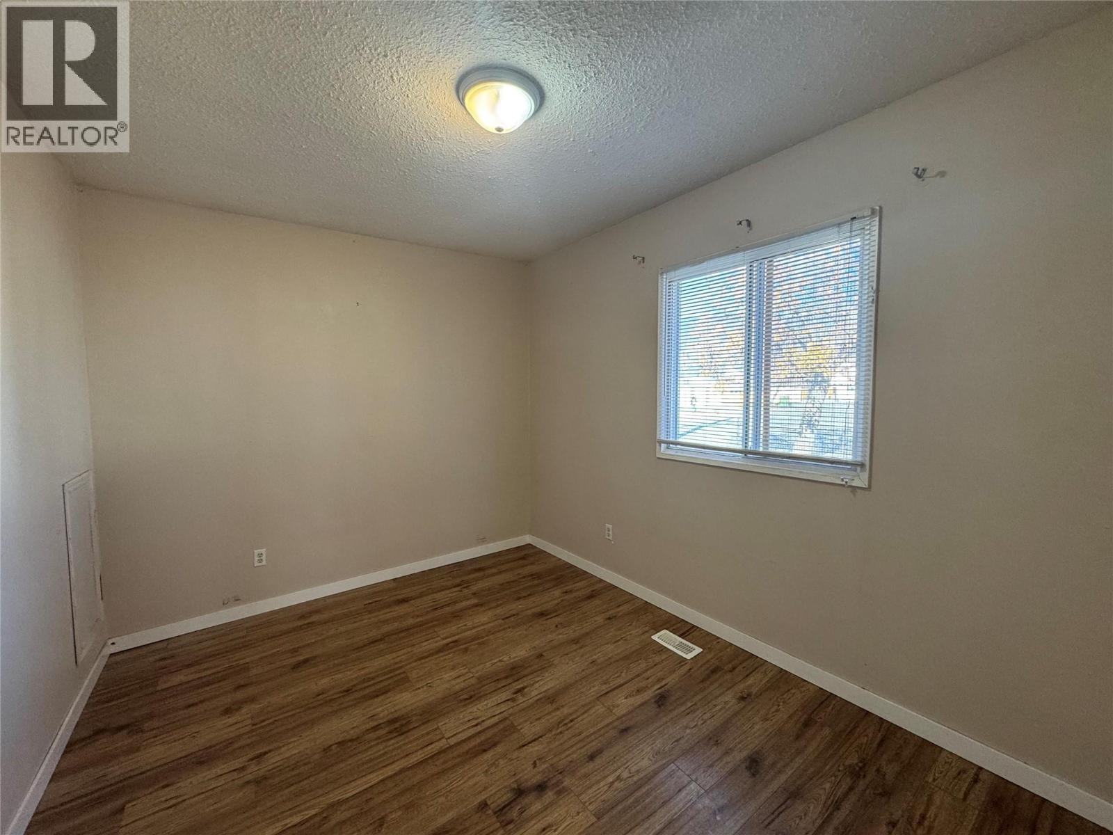 2202 Quilchena Avenue Property Photo 10