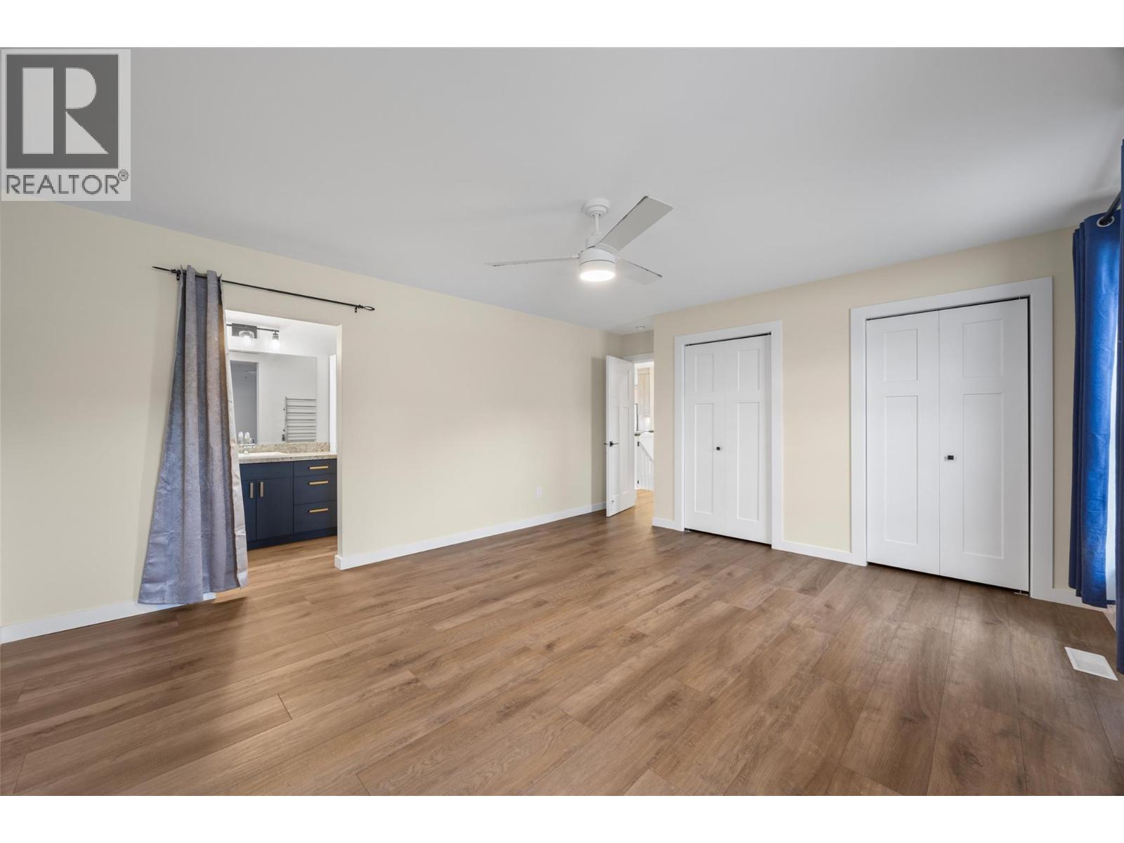 318 Gleneagles Drive Property Photo 29
