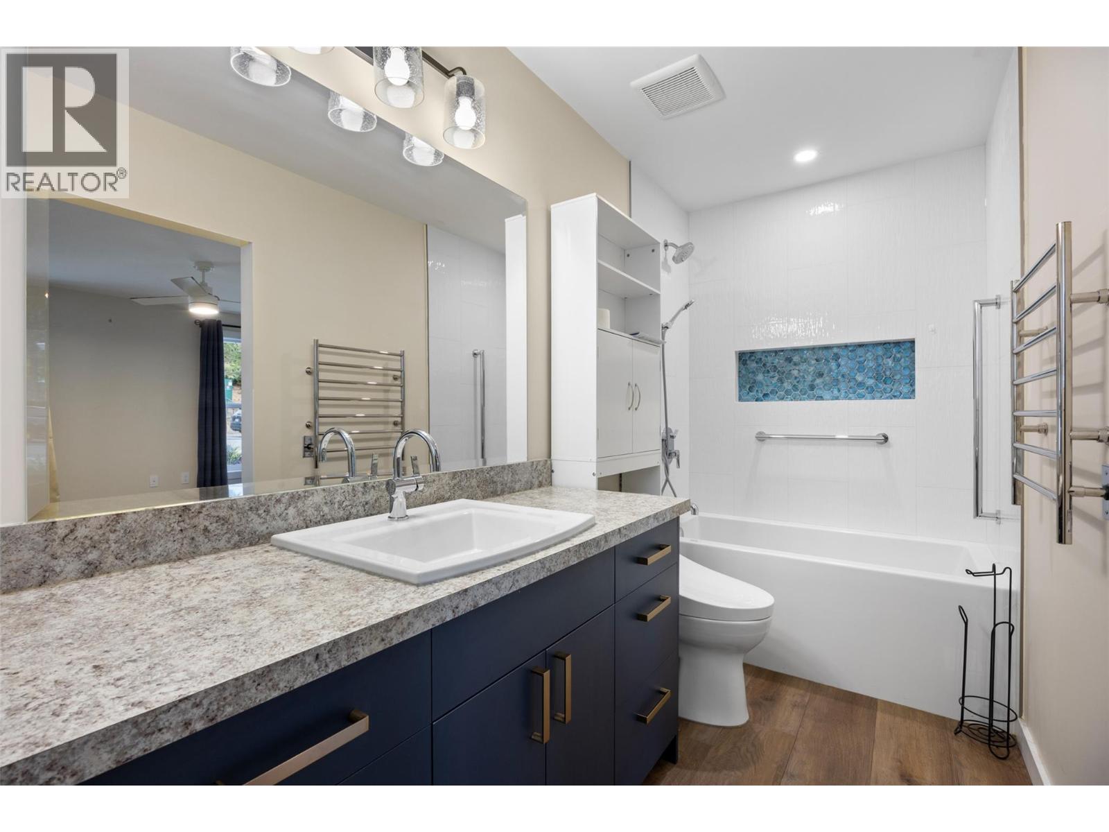 318 Gleneagles Drive Property Photo 30