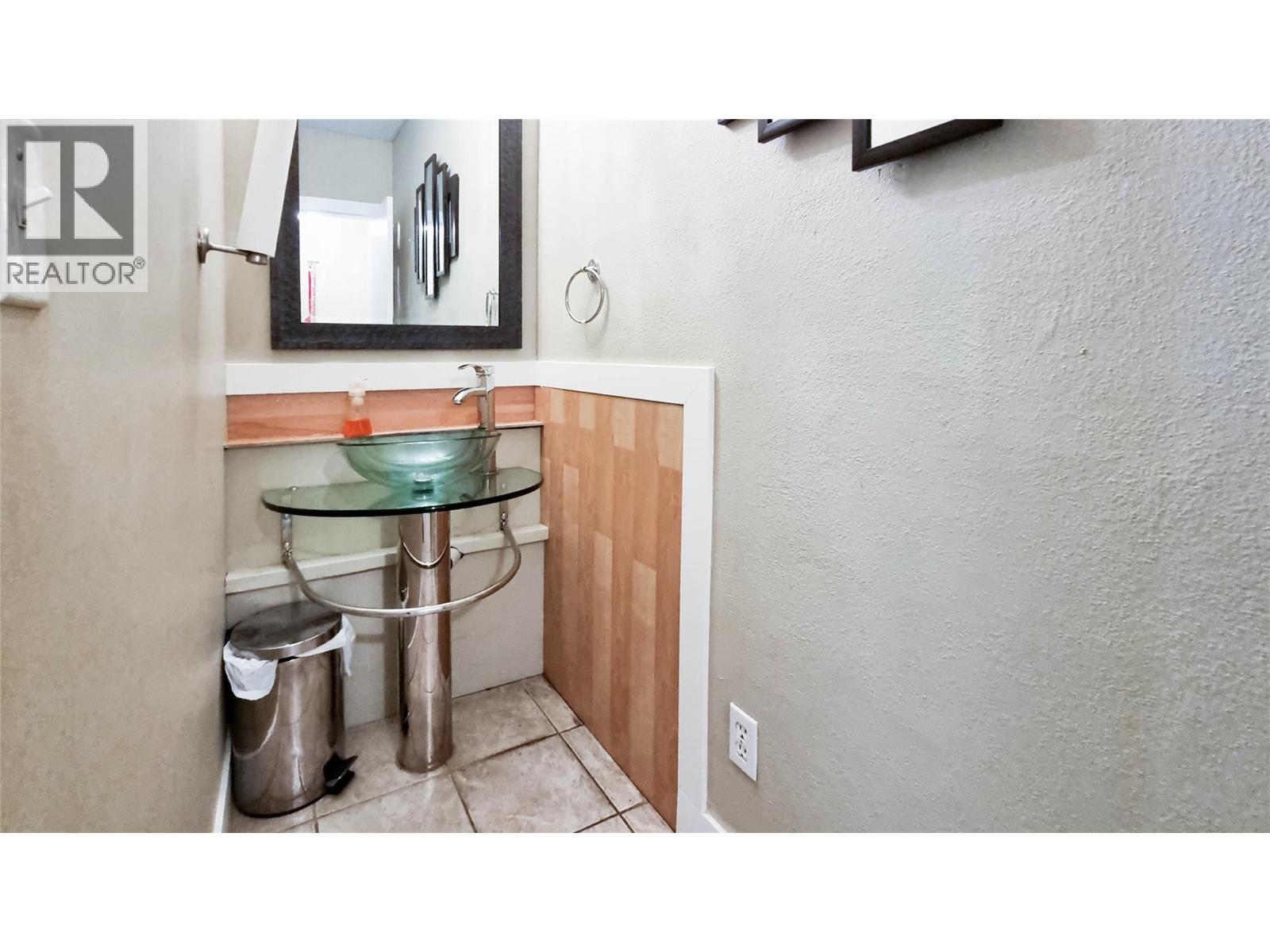 1607 Ellis Street Property Photo 22