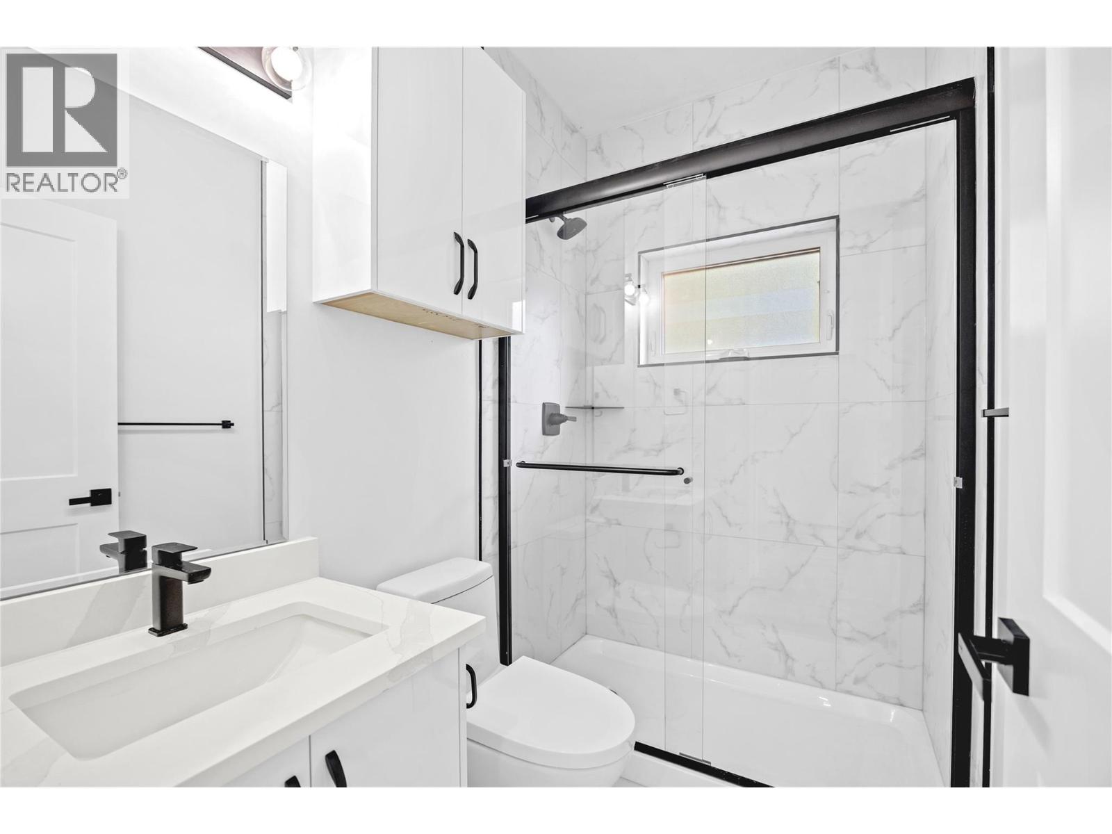 7279 Birch Close Property Photo 15