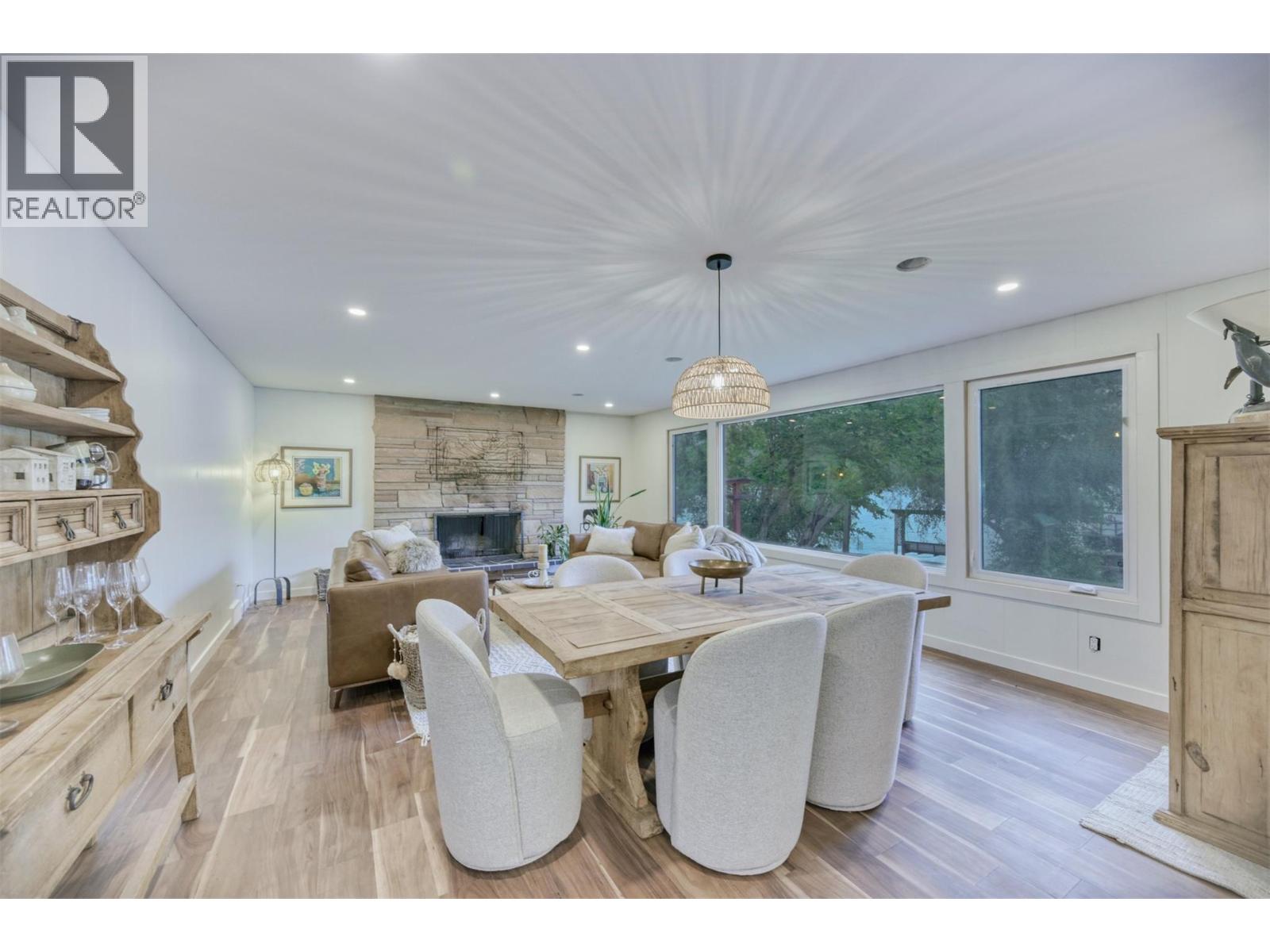 10617 81st Street Property Photo 9