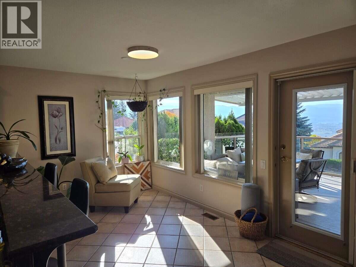 997 Skeena Drive N Property Photo 10