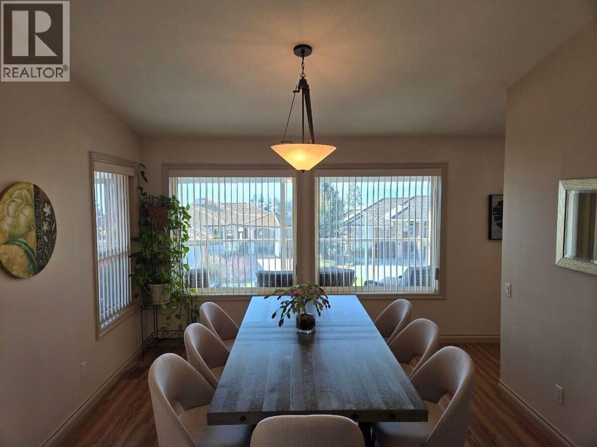997 Skeena Drive N Property Photo 15