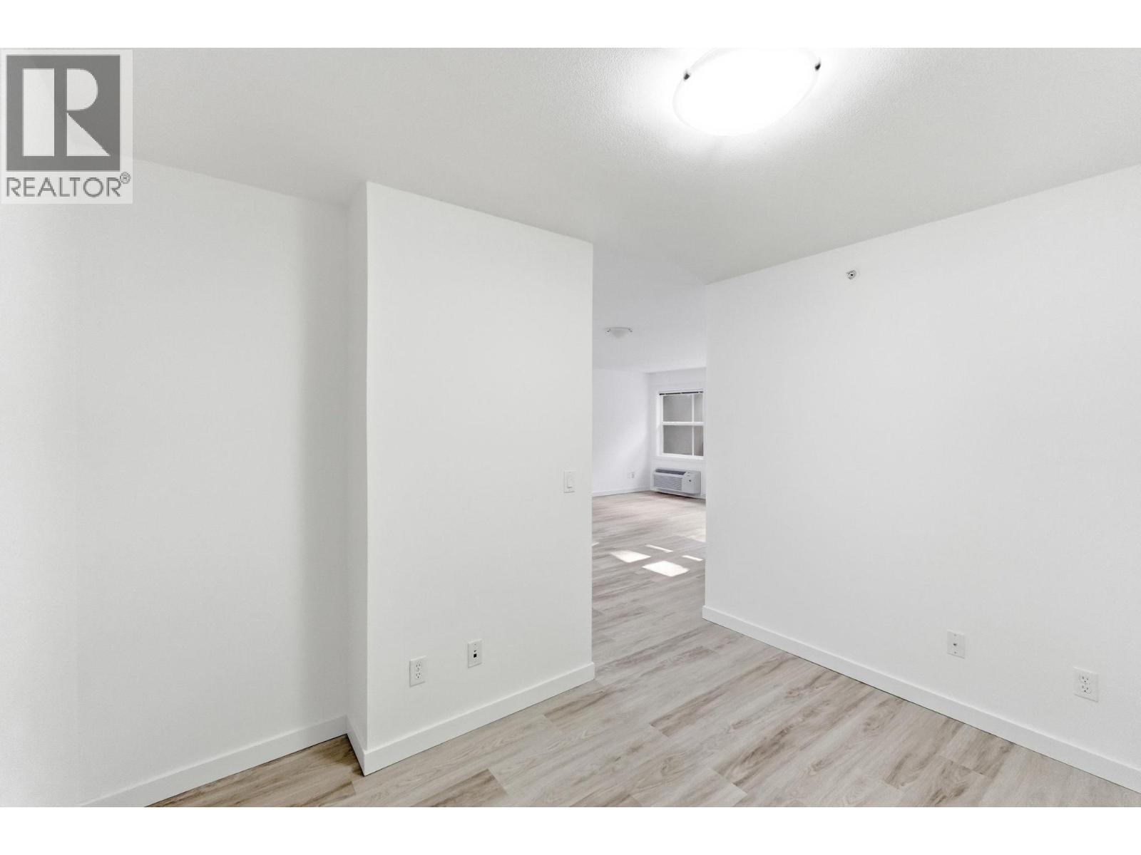 1483 Glenmore Road Unit# 311 Property Photo 11