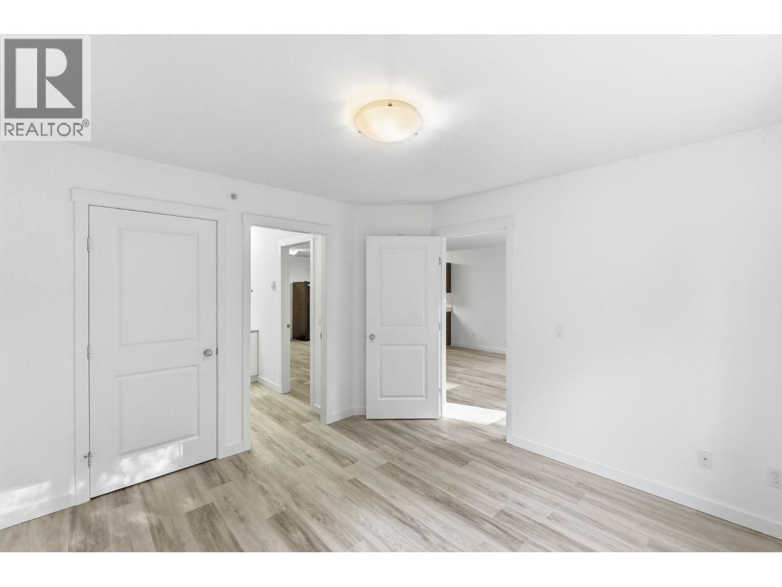 1483 Glenmore Road Unit# 311 Property Photo 14