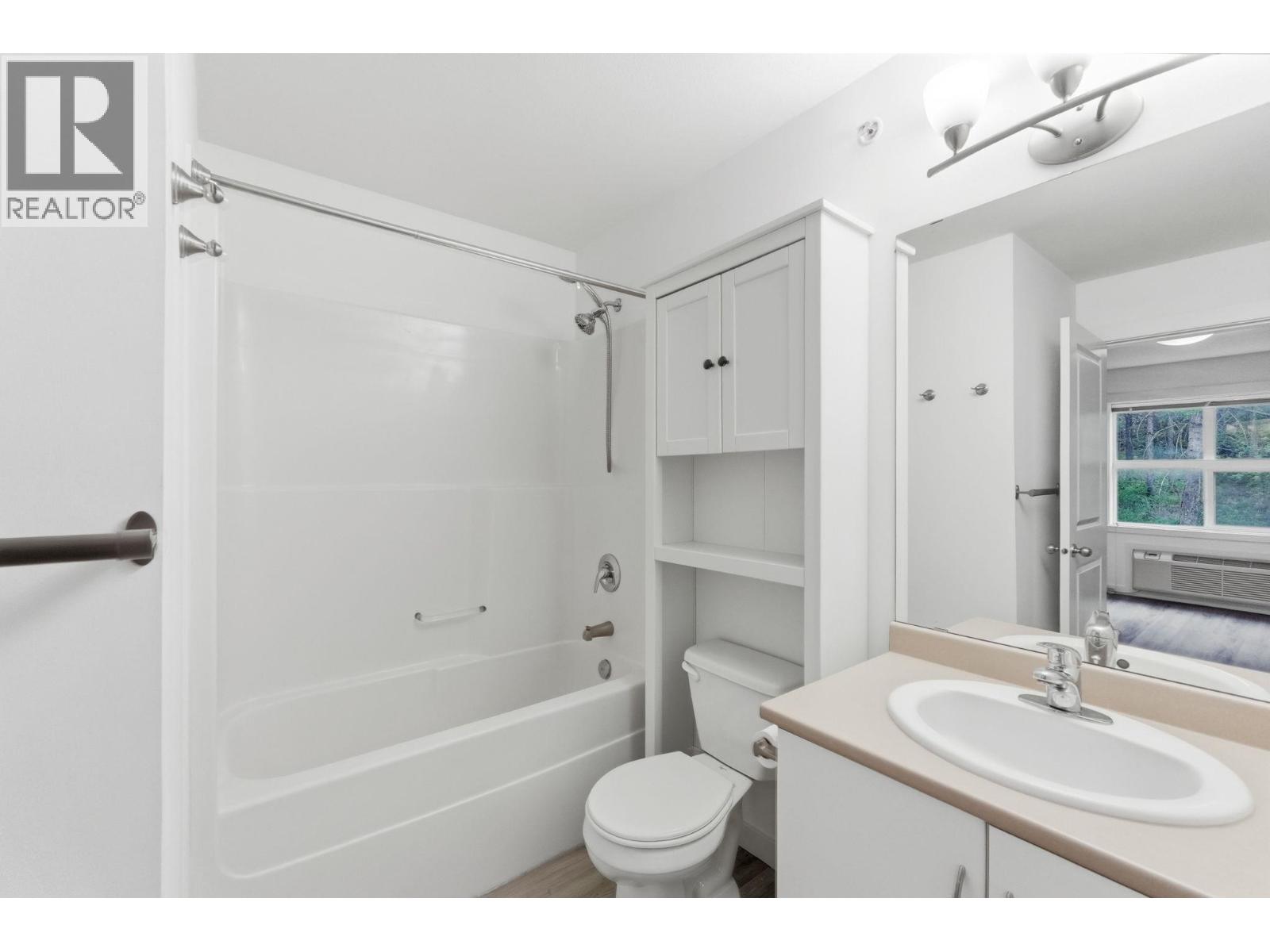 1483 Glenmore Road Unit# 311 Property Photo 17
