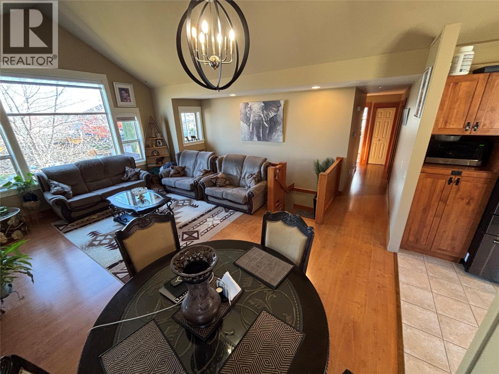 2386 Bramble Lane Property Photo 11