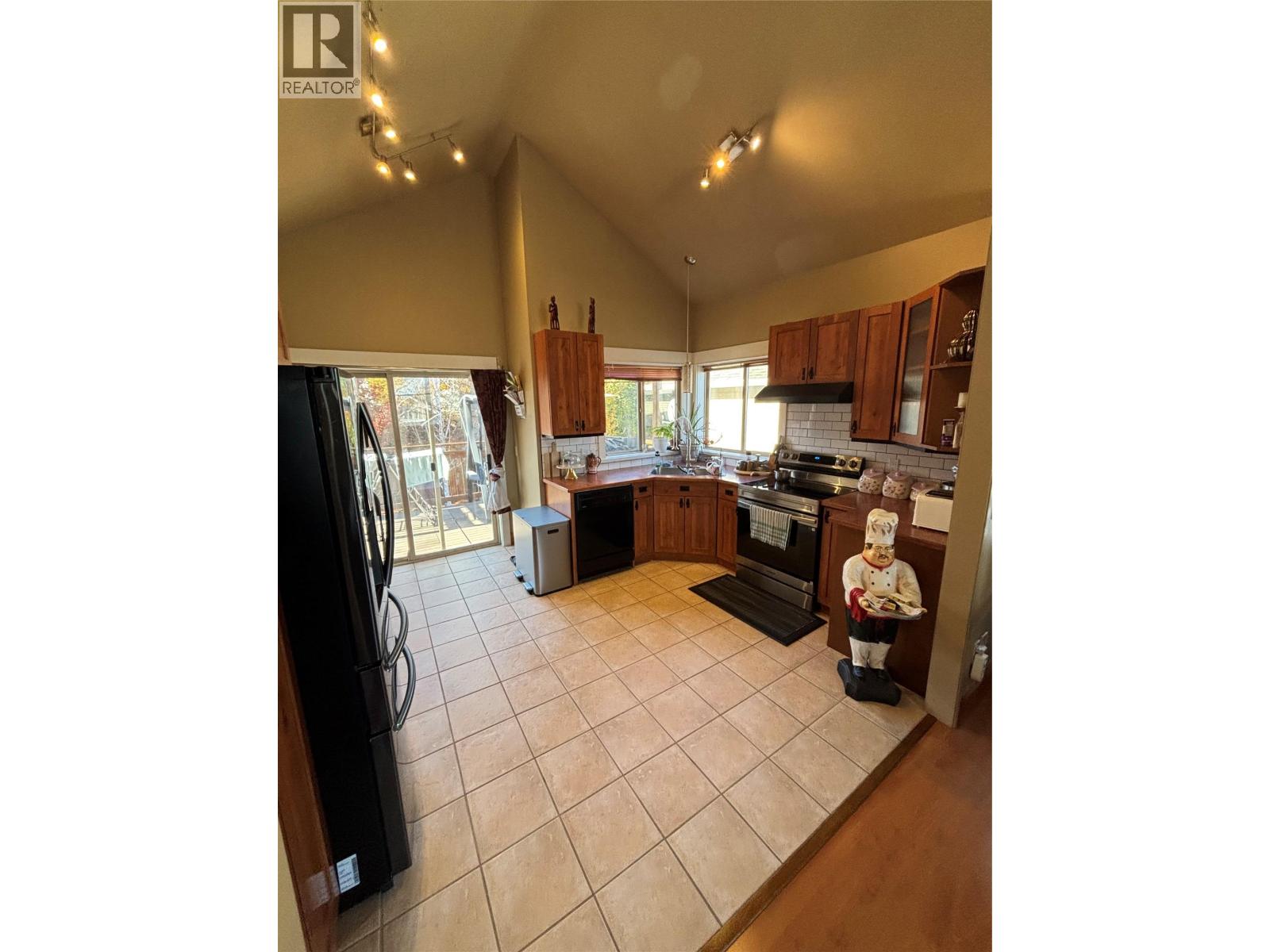 2386 Bramble Lane Property Photo 17