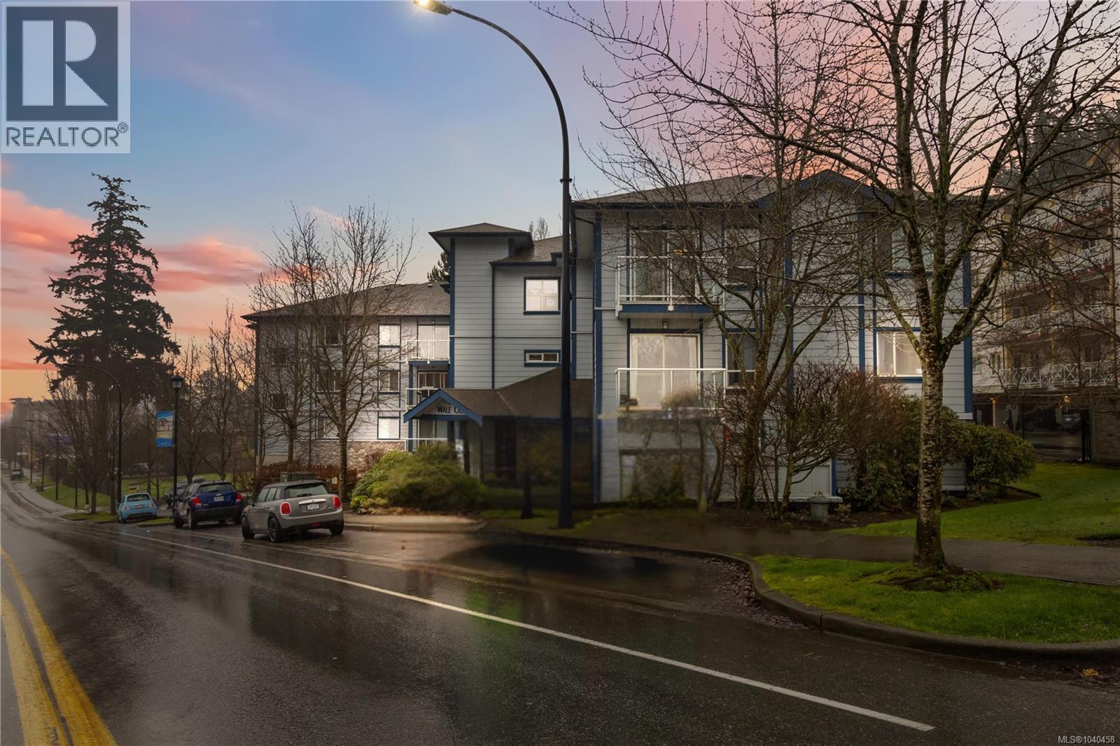 208 383 Wale Rd Property Photo 1