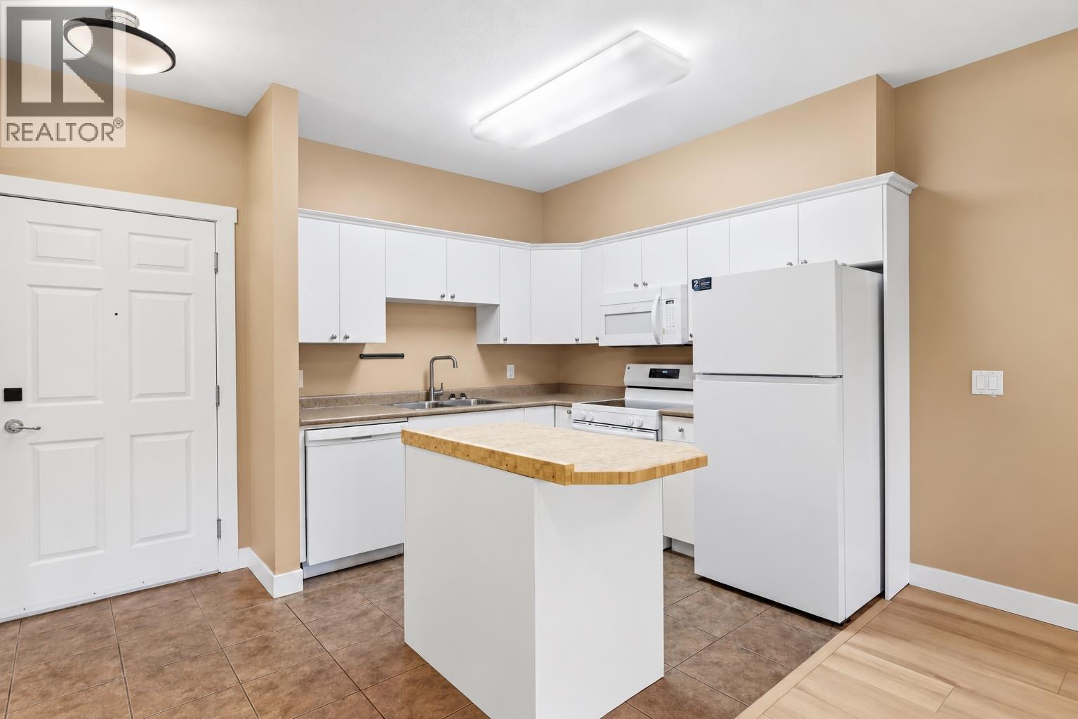 1125 Bernard Avenue Unit# 302 Property Photo 2
