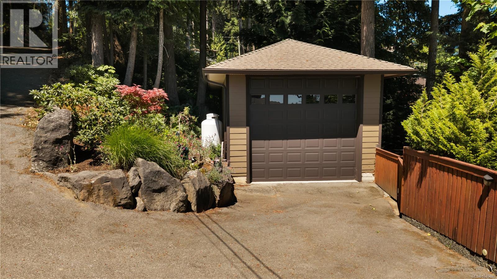 1370 Ivor Rd Property Photo 60