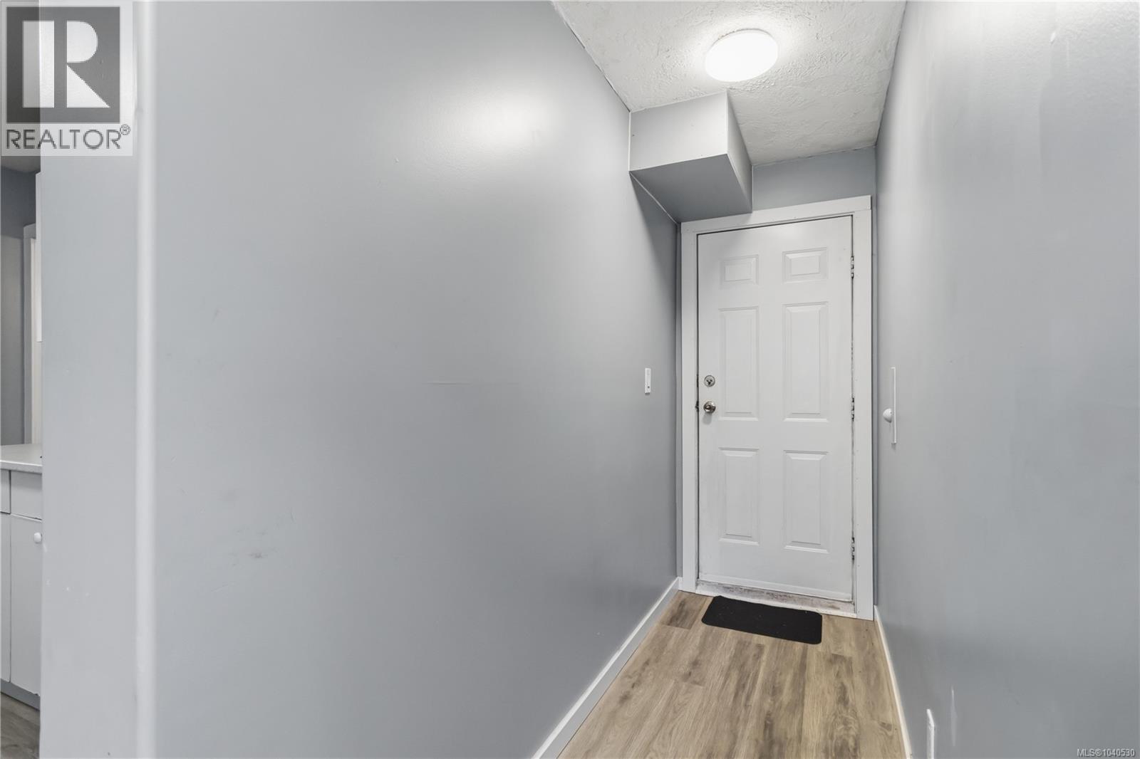 2594 Buckler Ave Property Photo 40