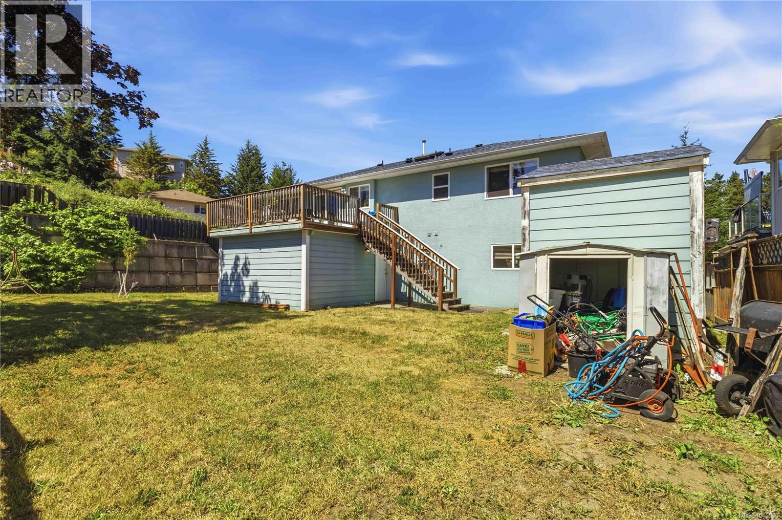 2594 Buckler Ave Property Photo 54