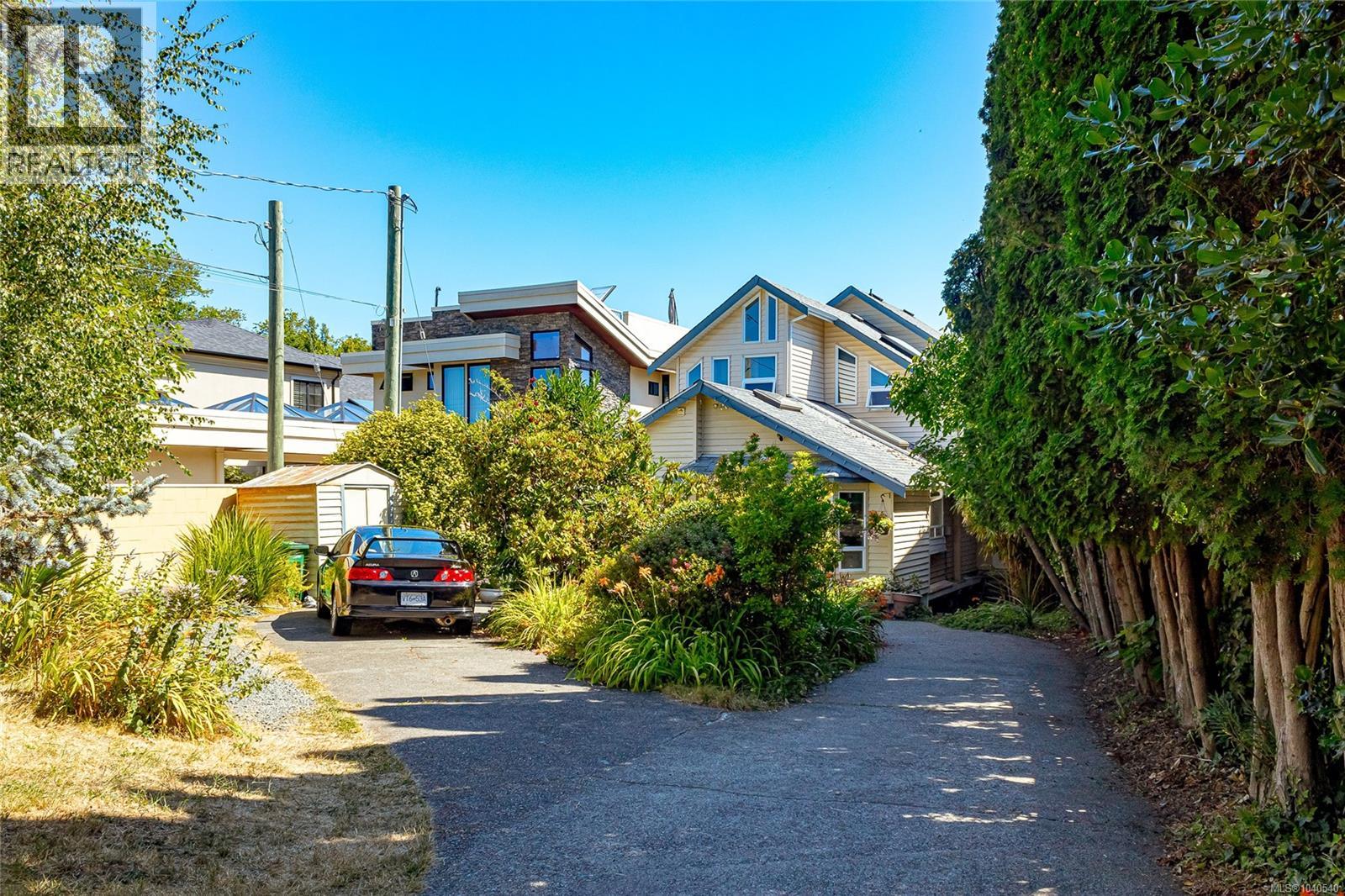 157 Robertson St Property Photo 37