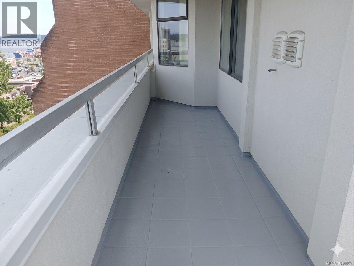 302 30 Cavan St Property Photo 21