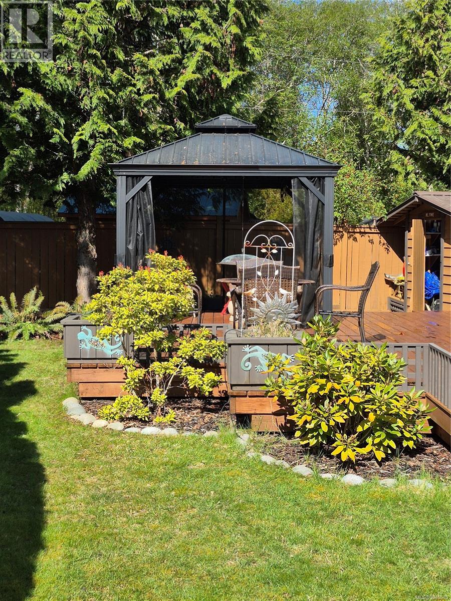 24 6050 Island Hwy Property Photo 5