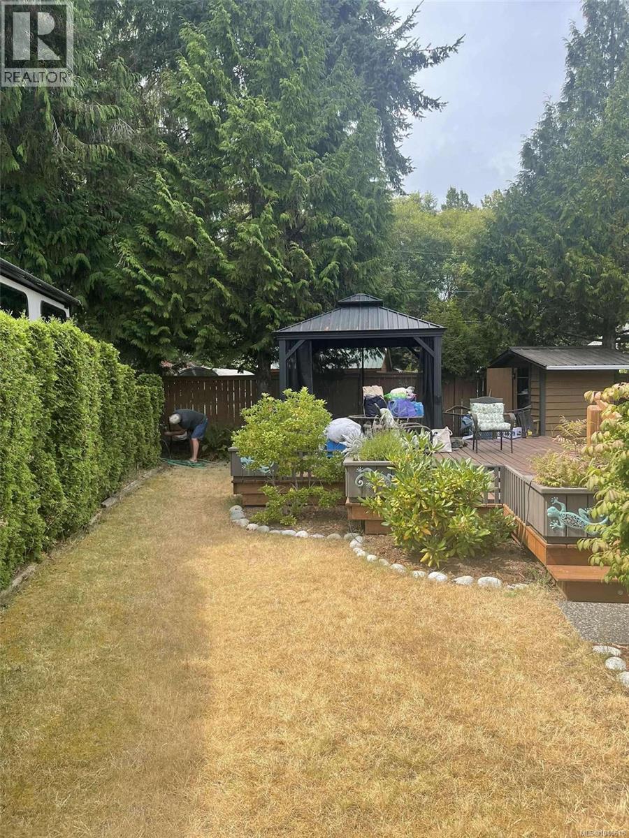24 6050 Island Hwy Property Photo 12