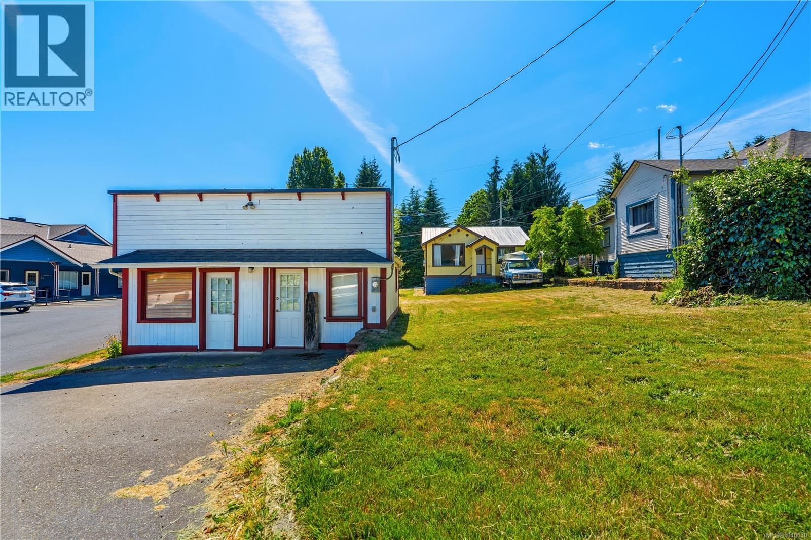 117 Kitchener St Property Photo 2