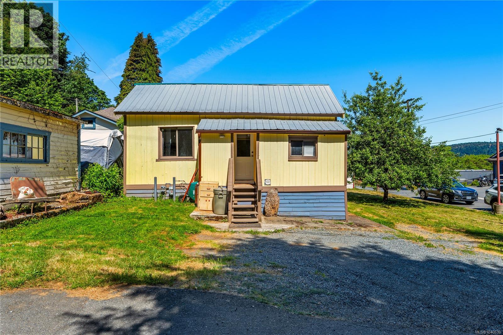 117 Kitchener St Property Photo 4