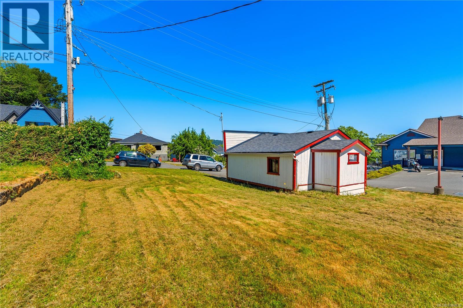 117 Kitchener St Property Photo 6