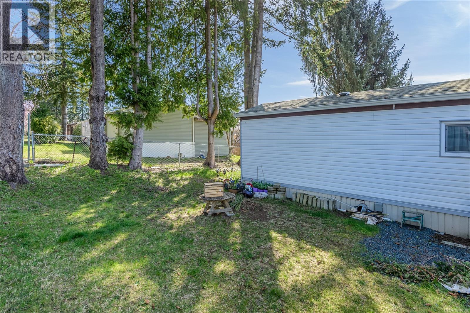 55 1160 Shellbourne Blvd Property Photo 18