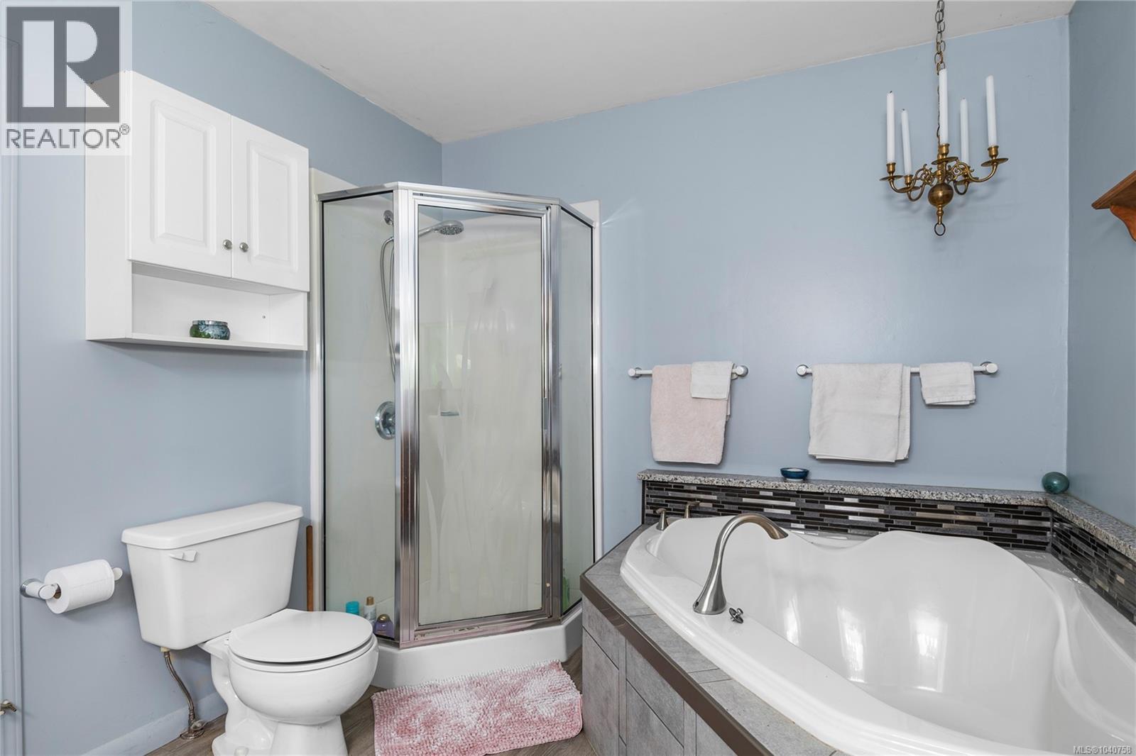 870 Sayward Rd Property Photo 30