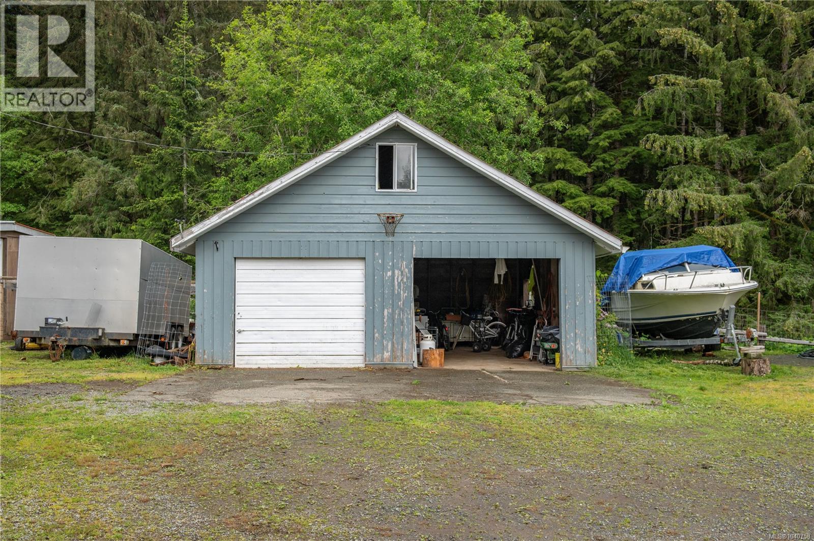 870 Sayward Rd Property Photo 52