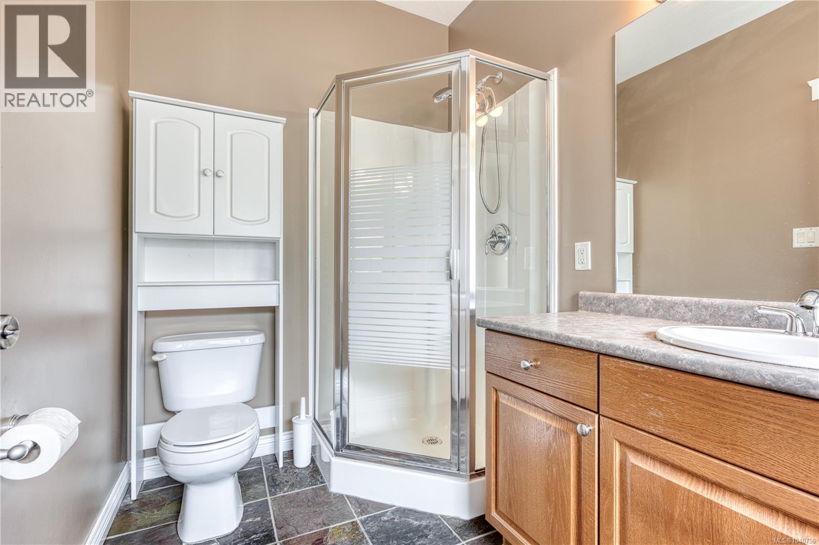 6381 Icarus Dr Property Photo 35