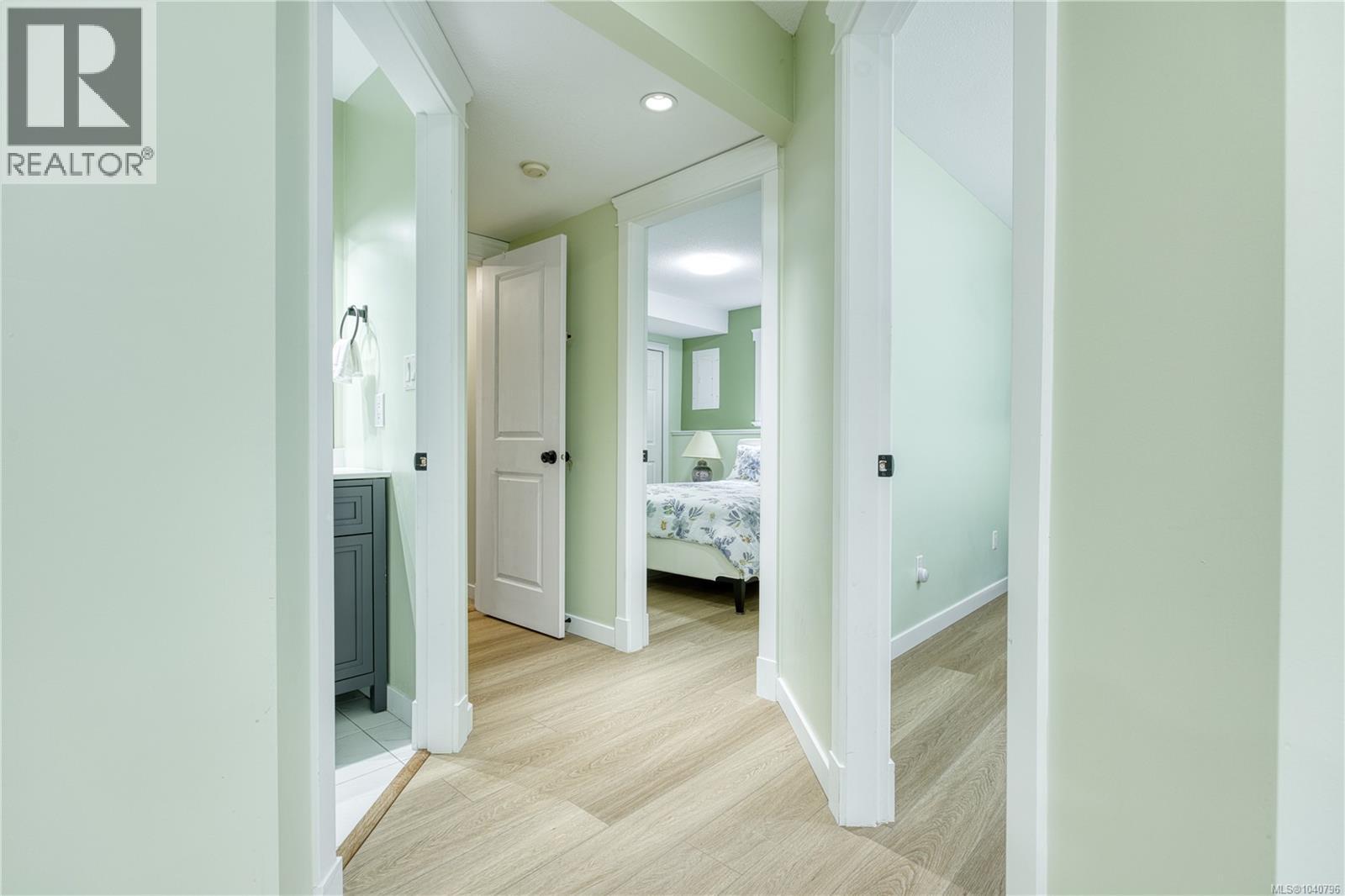 6381 Icarus Dr Property Photo 58